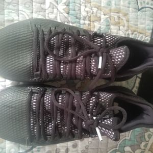 Men's Under Armour Basketball Shoes, 9.5